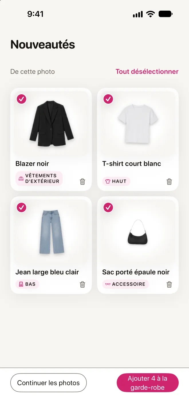 Nouveautés dans Style In : un blazer noir, un t-shirt court blanc, un jean large bleu clair et un sac porté épaule noir, détourés d'une seule photo de tenue